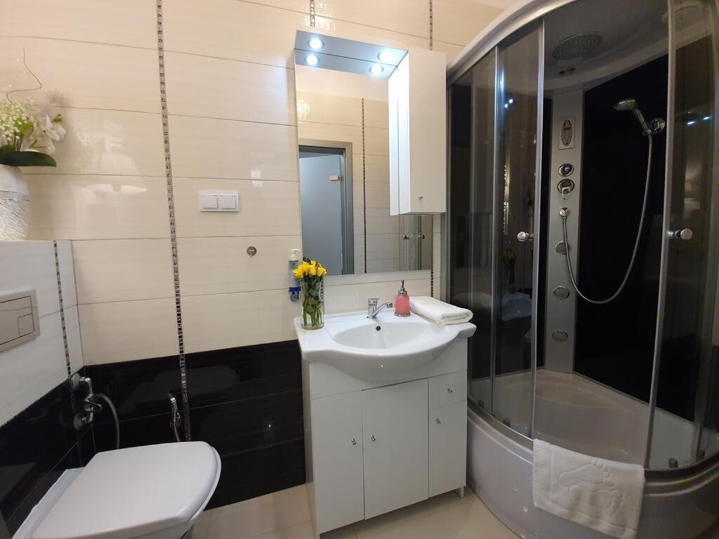 Apartmán Dwie Sosny Przy Plazy - Sauna, Jacuzzi, Silownia, Bawialnia - 365pam Ustronie Morskie