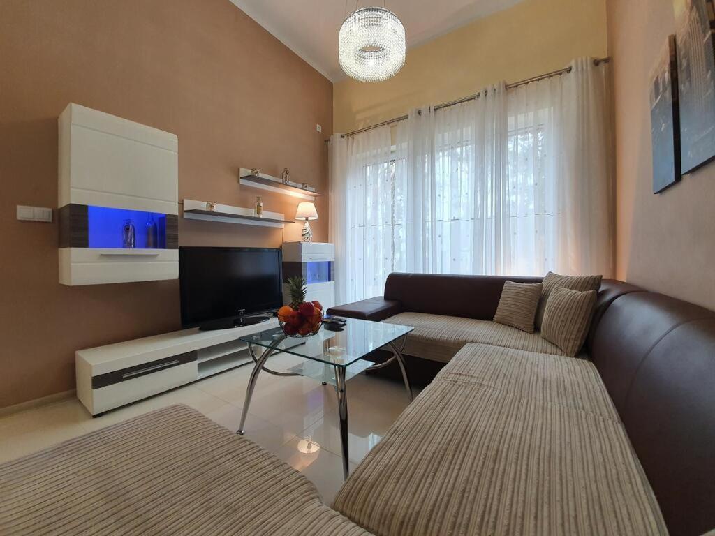 Dwie Sosny Przy Plazy - Sauna, Jacuzzi, Silownia, Bawialnia - 365pam Apartmán