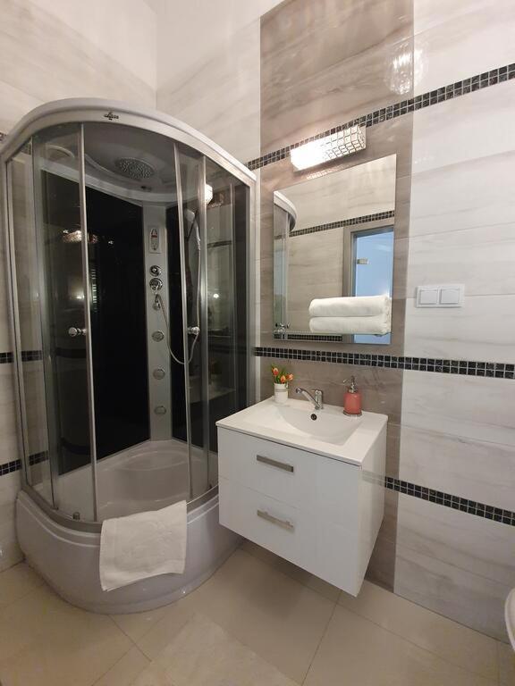 Dwie Sosny Przy Plazy - Sauna, Jacuzzi, Silownia, Bawialnia - 365pam *